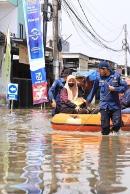 Disdukcapil Kota Tangerang Membuka Layanan Khusus bagi Warga yang dokumen Kependudukan alami Kerusakan atau Hilang akibat Musibah Banjir 