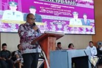 Camat Pasar Kemis, Nurhanudin mengungkapkan rasa syukurnya atas kelancaran proses musyawarah yang telah dimulai dari tingkat desa dan kelurahan (foto/hms) 