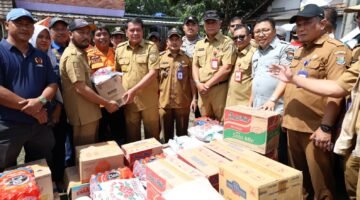 Banjir Kecamatan Mekar Baru, Bupati Tangerang: Pastikan Penanganan  Keselamatan dan Kebutuhan Dasar masyarakat Menjadi Prioritas Utama 