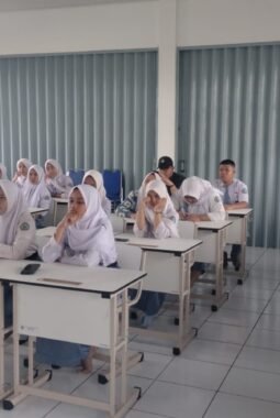‎Pelajar SMAN 25 Kabupaten Tangerang Dibekali Edukasi Bahaya Narkoba Oleh Tim Granat