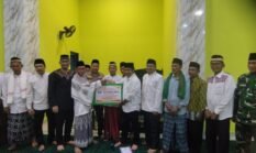 ‎Muhammad Solehudin Tim 7 Wakili Bupati Tangerang Tarling di Masjid Atuqo dan Berikan Bantuan 