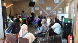 Suasana Pelayanan di Kantor Dinas Sosial Kota Tangerang (foto/hms) 