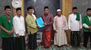 Kecamatan Sepatan dan NU Serta GP Ansor mengadakan Tarawih Keliling di Masjid Jami Nurul Iklas Desa Sarakan