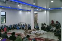 Kegiatan Pemerintah Desa Buaran Jati Kecamatan Sukadiri Kabupaten Tangerang Buka Puasa Bersama (Bukber) bareng unsur masyarakat. (foto/Ast)