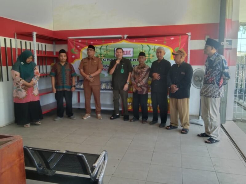 Peresmian Koperasi Desa (KOPDES) Merah Putih di Desa Pangkalan, Kecamatan Teluknaga, Kabupaten Tangerang, diresmikan oleh Camat Teluknaga, Kurnia, S.STP., M.Si, pada selasa (17/3/2026). (foto/istimewa) 