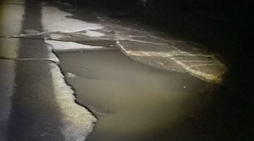 Kondisi malam hari sepanjang jalan raya Tanjung Pasir Kecamatan Teluknaga, Kabupaten Tangerang mati total (foto/istimewa) 