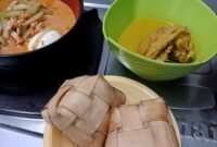 Kuliner Ketupat di Perayaan Qunutan dilaksanakan tepat pada malam ke-16 bulan Ramadan (foto/istimewa) 