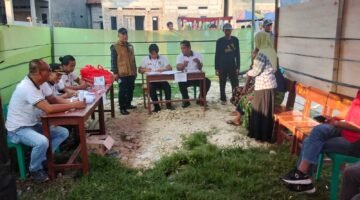 Dua Kandidat ikuti ‎Pemilihah Ketua RW 04/04 di Kelurahan Pakuhaji