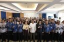 Foto bersama Kepala SD dan SMP Negeri bersama Bupati Tangerang Moch Maesyal Rasyid 