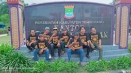 Foto bersama jajaran Ikatan Jurnalis Sepatan untuk Bersatu Bersama Mendukung Pembangunan Wilayah 