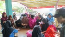 Suasana Pasar Sembako Murah jelang perayaan hari raya Idul Adha 1447 Hijjriah/2026 Masehi, bertempat di aula kantor Kecamatan Sepatan Timur, Kabupaten Tangerang