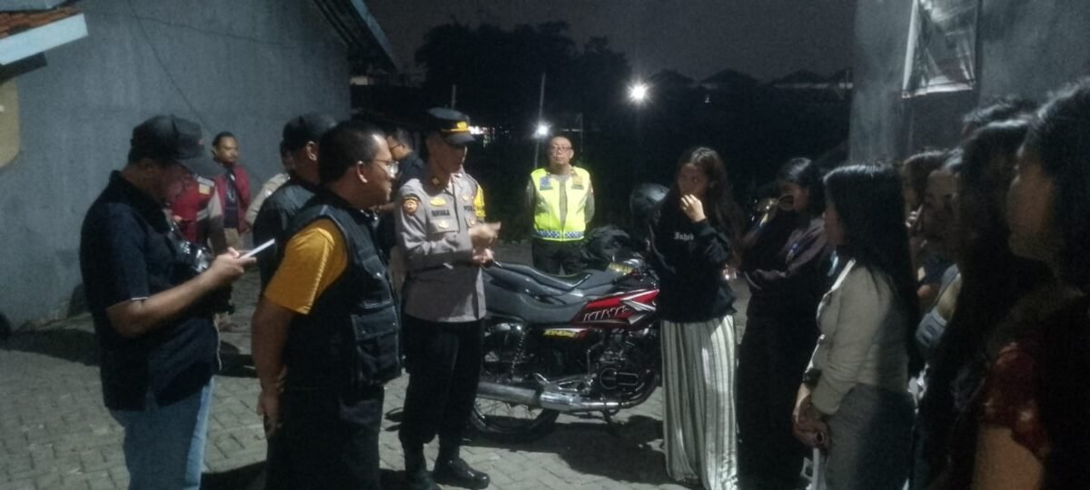 ‎Camat Sepatan Timur beserta Kapolsek Sepatan Razia Penghuni Kontrakan