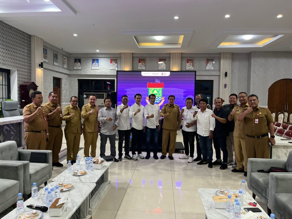 Bupati saat menerima pengurus Badan Persiapan Pemekaran Daerah (Bappeda) Tangerang Utara di Aula Pendopo Bupati Tangerang