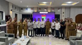 Bupati saat menerima pengurus Badan Persiapan Pemekaran Daerah (Bappeda) Tangerang Utara di Aula Pendopo Bupati Tangerang