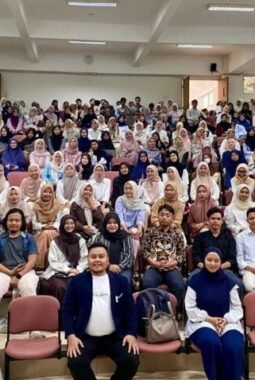 Ribuan Mahasiswa Persiapkan Diri melalui Program Career Preparation Class