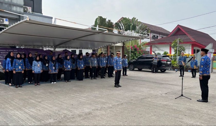 Upacara Peringatan Hari Lahir Pancasila Tahun 2026 yang berlangsung khidmat di halaman Kantor Kecamatan Teluknaga, Kabupaten Tangerang, Senin (1/6/2026).