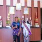 Dila Agustina bersama Kepala Desa Karet Kecamatan Sepatan Kabupaten Tangerang  
