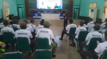 ‎Camat Sepatan Timur laksanakan Program pelatihan peningkatan Anggota Linmas