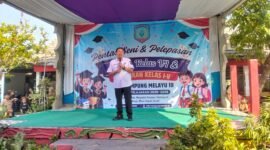 Kepala Seksi Pembinaan Pengawasan dan Pemberdayaan Masyarakat (Kasi Binwasdes) Kecamatan Teluknaga, Budi, S.Pd.,