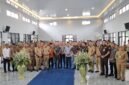 Foto bersama jajaran APDESI dan Kejari Kabupaten Tangerang pada kegiatan Roadshow Kadarkum