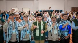 Walikota Tangerang bersama Kloter Pertama Jamaah Haji Asal Kota Tangerang