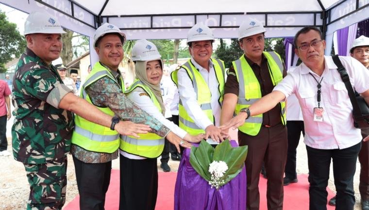 Ground Breaking pembangunan Gedung IGD Maternal, Hemodialisa, dan Rawat Inap 6 lantai di RSUD Balaraja, Rabu (17/6/26)