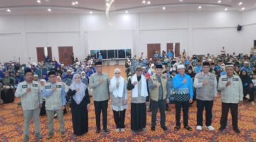 Sekda Kabupaten Tangerang sambut kedatangan jamaah haji Kabupaten Tangerang Kloter 12 JKB