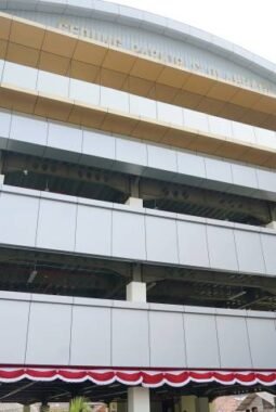 Pemkot Tangerang hibahkan aset Gedung Parkir kepada Polres Metro Tangerang Kota