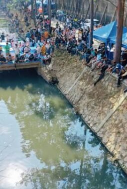 Pemkot Tangerang bersama komunitas Banksasuci menggelar Festival Kalisabi