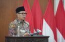 Wali Kota Batu, Nurochman, saat menyampaikan rancangan anggaran 2027 (foto/shereen) 