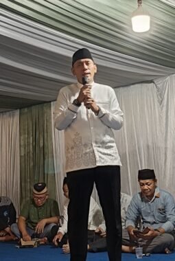 Tasyakuran Hari Jadi Kecamatan Teluknaga Ke-76, Kurnia Melayani dengan Hati, Membangun dengan Prestasi 