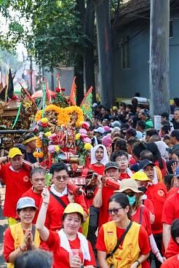 Meriah, Kirab Budaya dan Ruwat Bumi Kota Tangerang ke-43 tahun
