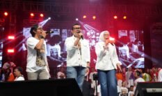 Wali Kota Nurochman Ikut Bernyanyi, 125 Musisi Satukan Energi di HUT ke-25 Kota Batu