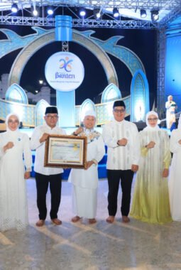 Peringati HUT ke-26 Banten, Pemprov Gelar Tablig Akbar 